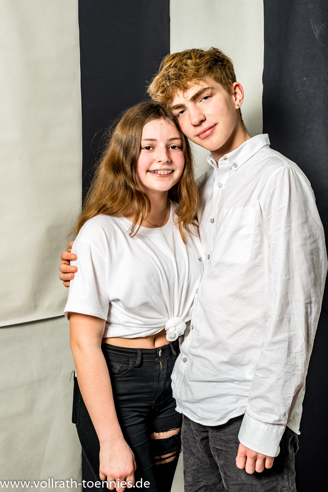 2020 02 01 Black & White Party 2365